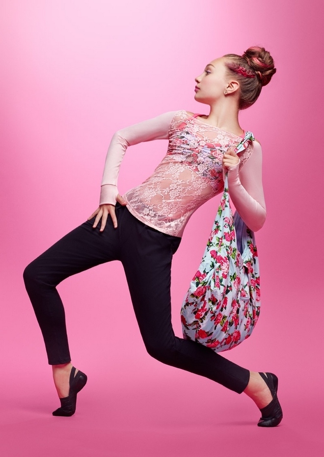 Maddie-Ziegler-Capezio-Betsey-Johnson04-800x1444