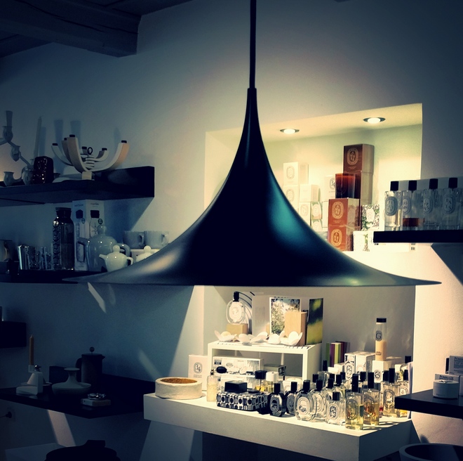LAMPA SEMI PENDANT THORUPBONDERUP ZA GUBI