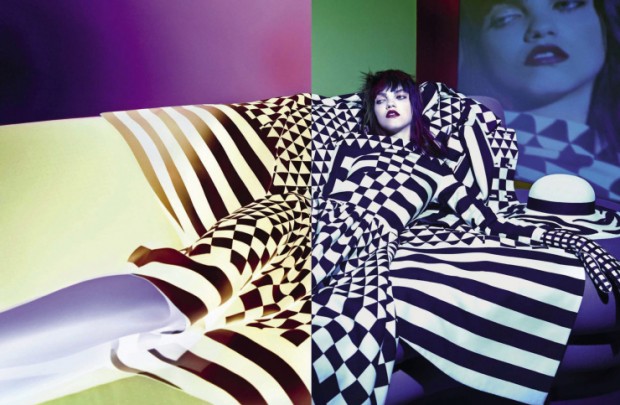molly-bair-by-solvo-sundsbo-for-vogue-italia-september-2015-9-1-620x405
