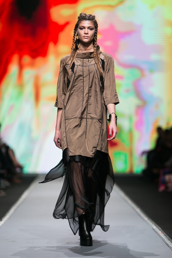 ANA MARIA RICOV 24