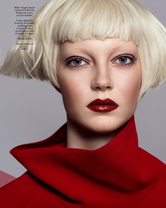 Yana-Dobrolyubova-by-Iakovos-Kalaitzakis-for-LOfficiel-Singapore-January-2016-1024x662 cr