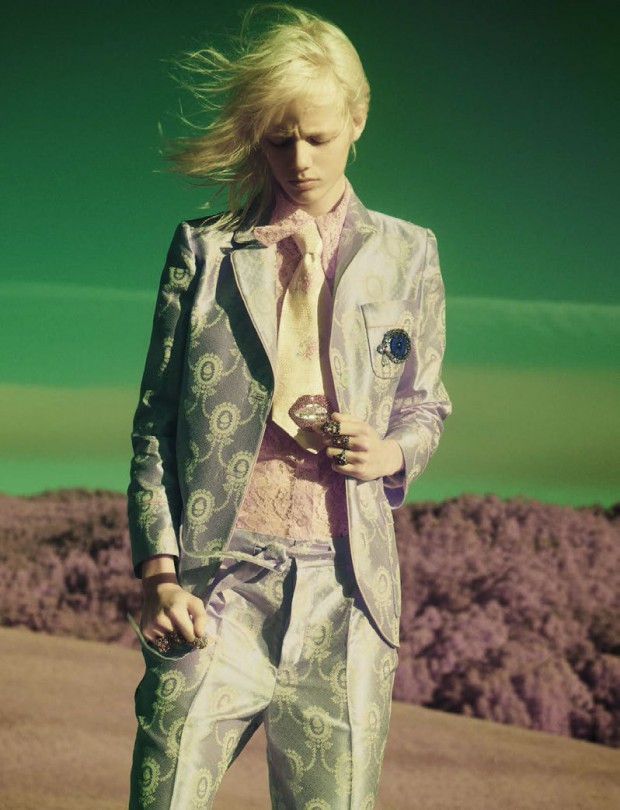 Vogue-Italia-January-2016-Marjan-Jonkman-by-Solve-Sundsbo-01-620x810