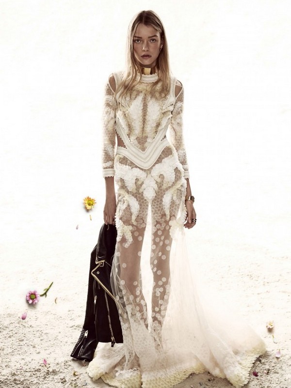 roos-abels-by-camilla-akrans-for-vogue-china-february-2016-2-620x828