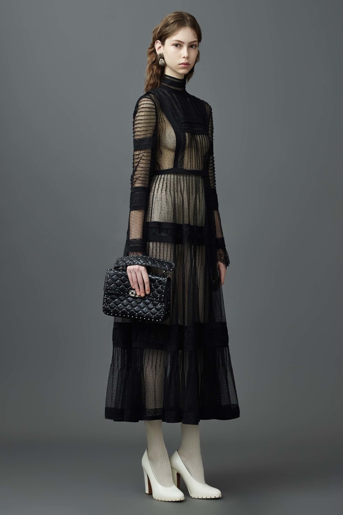 Valentino-Resort-2017-Collection32
