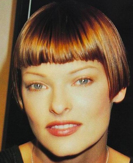LindaEvangelistaShortHair