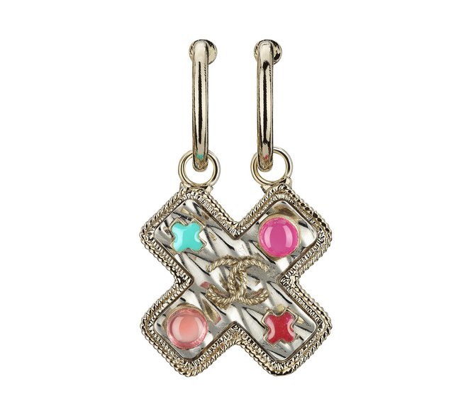 Golden metal and muticoloured resin earring A98431-Y02018-Z5381 cr