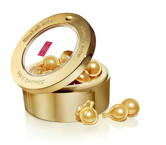 0 71 TECollector17 210x297Q HD cr