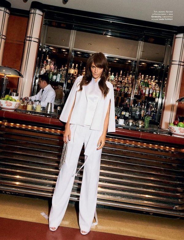 Helena Christensen Editorial02