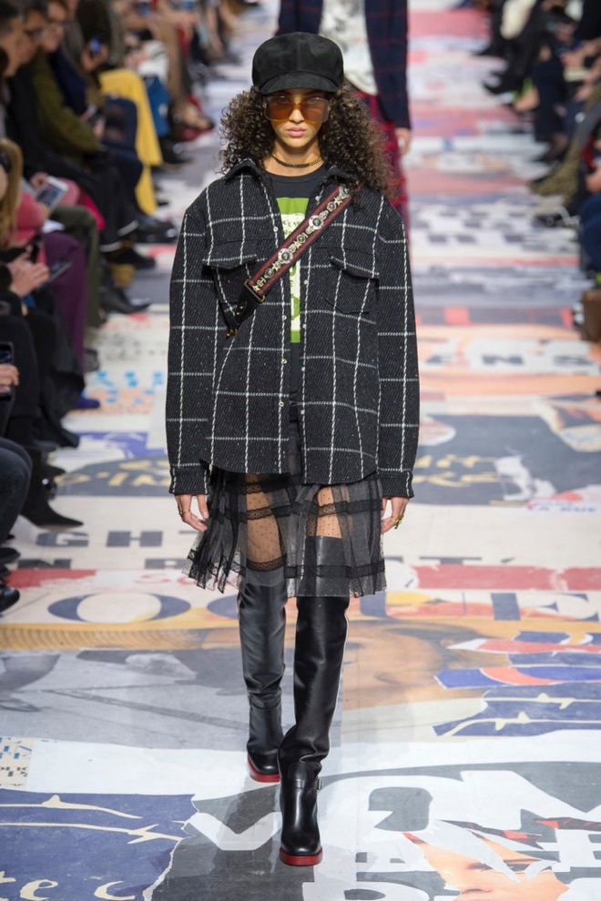 Dior Fall Winter 2018 Runway01