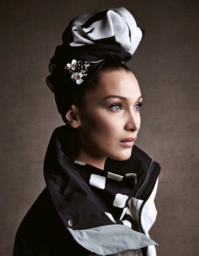 Bella Hadid Fashion Shoot02