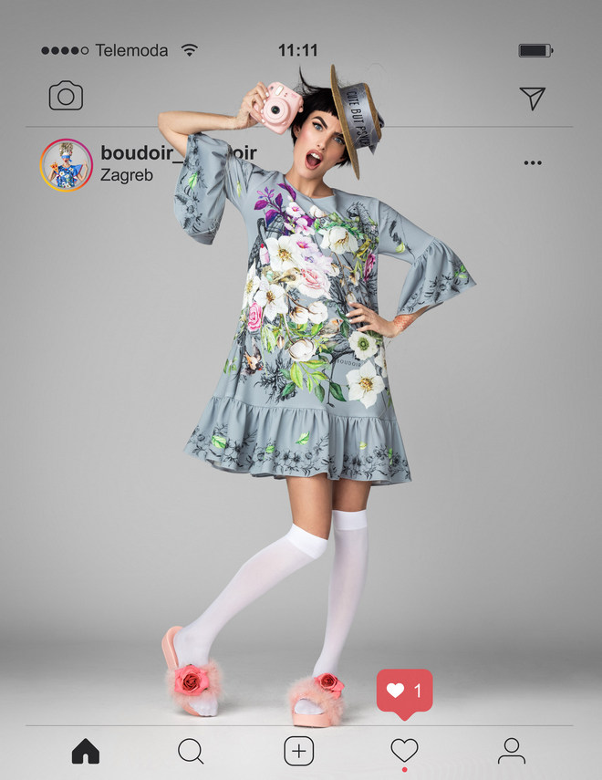 BoudoirSelfie 01 Lowres