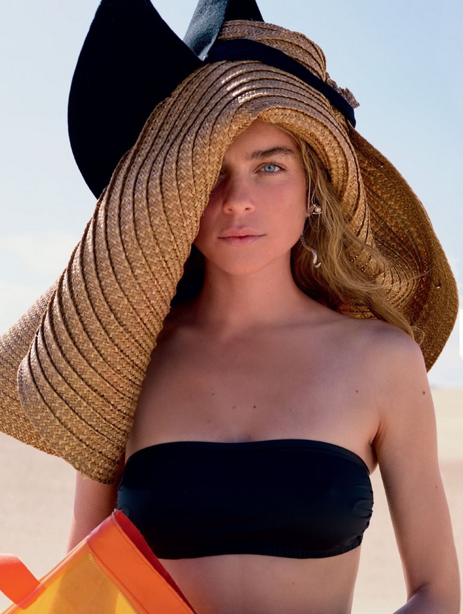 Alena Blohm Beach Photoshoot01