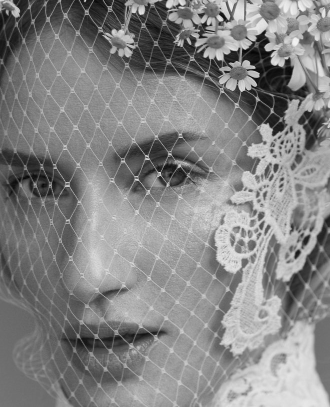 Harpers Bazaar Czech October 2018 Linda Vojtova Andreas Ortner 1