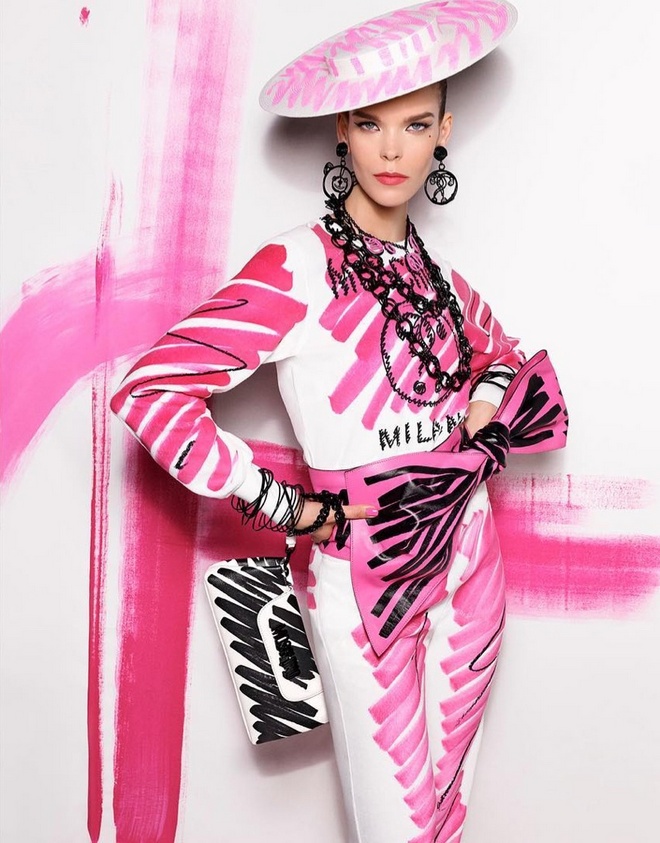 Moschino Spring Summer 2019 Campaign01