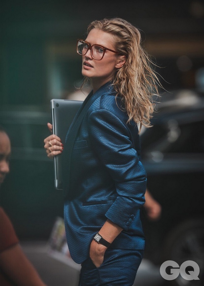 Toni Garrn GQ Mexico Cover Photoshoot02