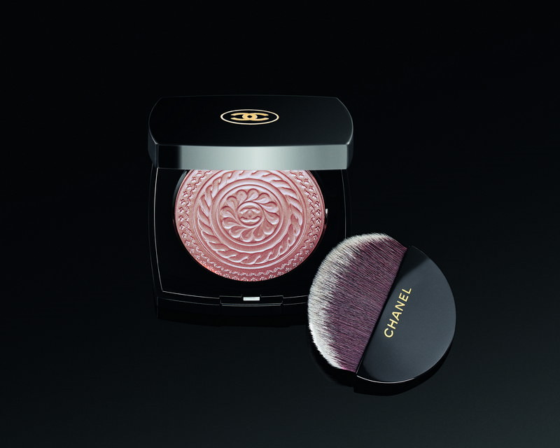 01 MA2019 04 0022 CMYK