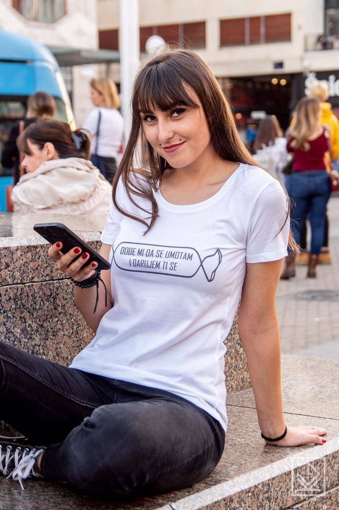 POEZIJA KOJA SE LIJEPO NOSI MIRO SKUGOR1