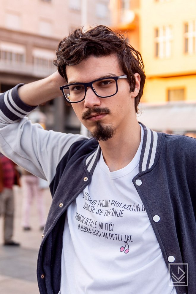 POEZIJA KOJA SE LIJEPO NOSI MIRO SKUGOR1