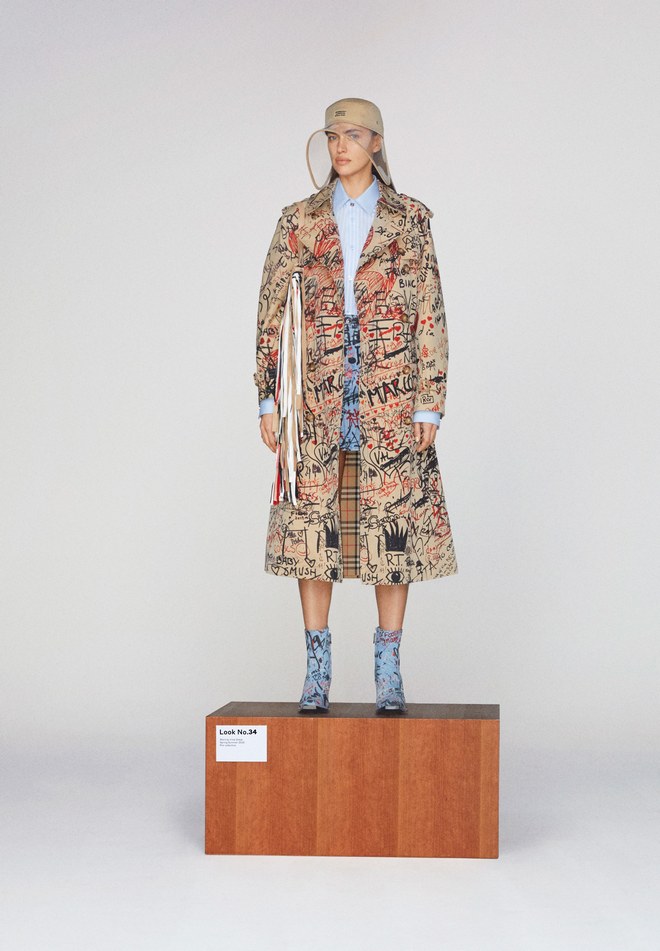 00006 BURBERRY COLLECTION PRE FALL 2020 cr