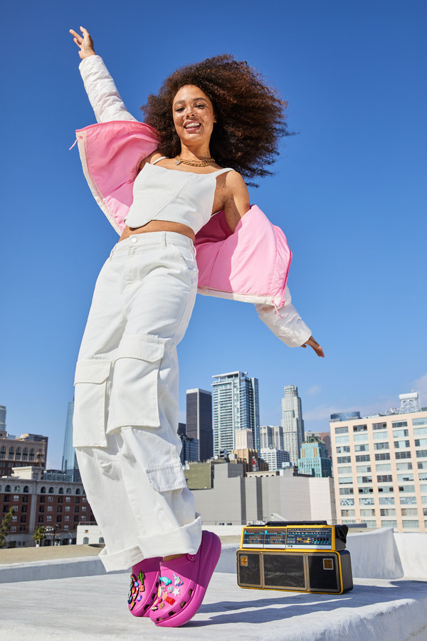 S3 2022 Crush On Figure 207521 6SV Primary 0097 0