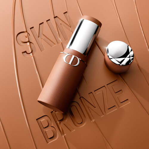 DIOR FOREVER 2026 SKIN BRONZE CAMPAIGN VISUALS SIZED