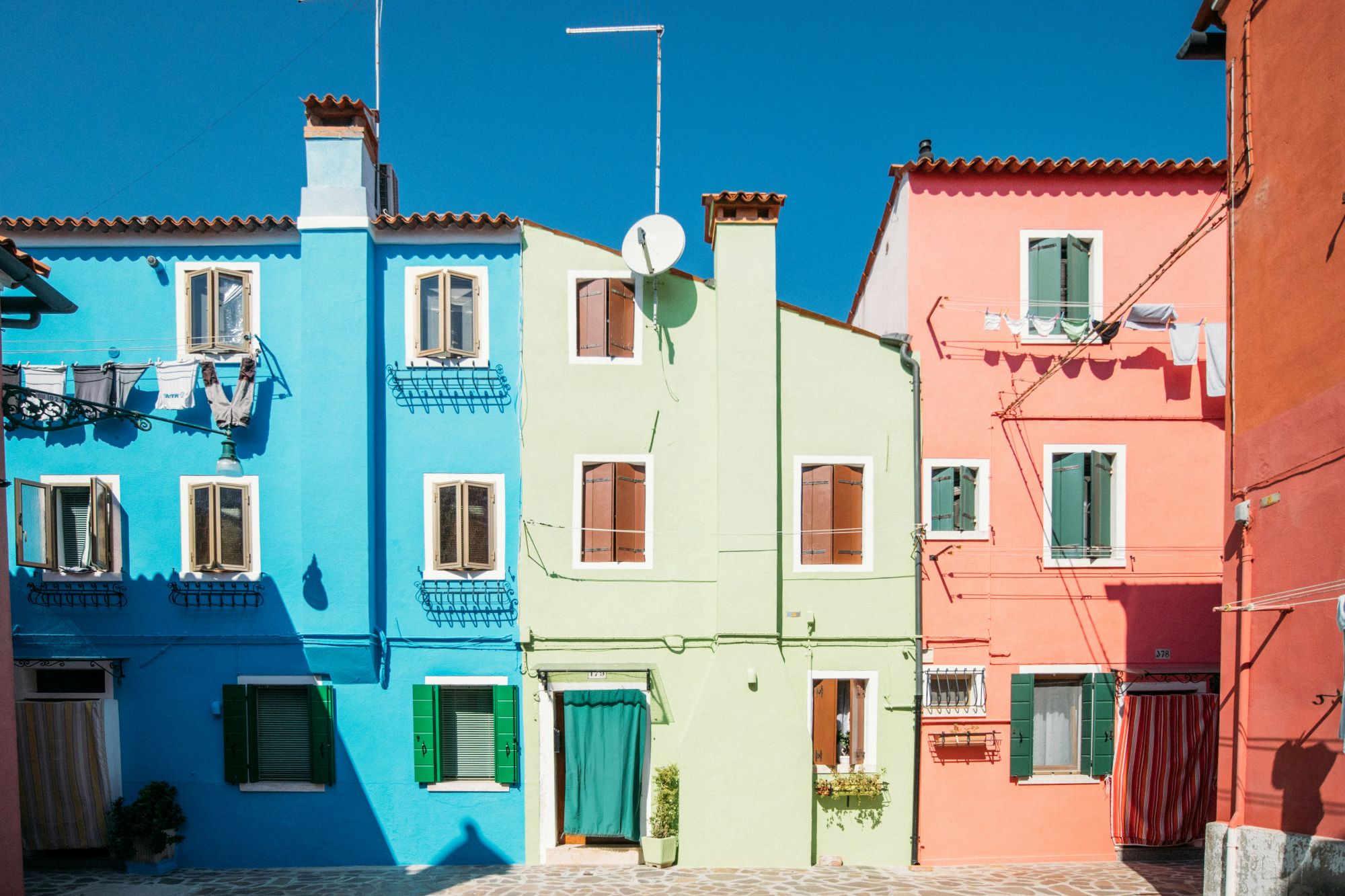 rafael peier q25PTaDVmR0 unsplash