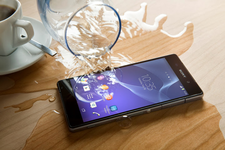 14 Xperia Z2 Water