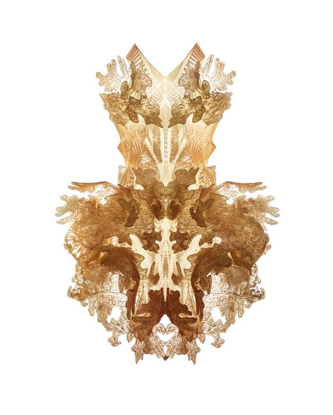 04-iris-van-herpen-exhibit