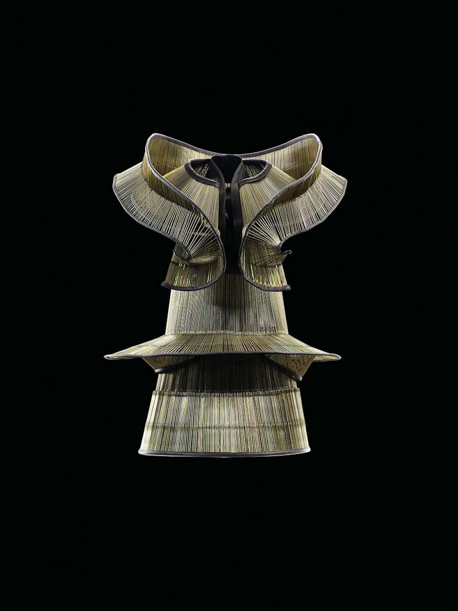 05-iris-van-herpen-exhibit