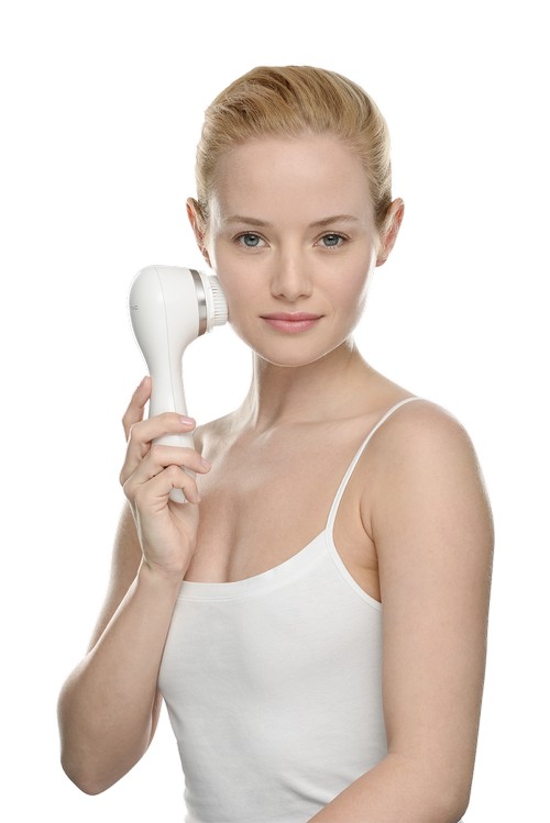 Gabbi with Smart Facial Cleansing