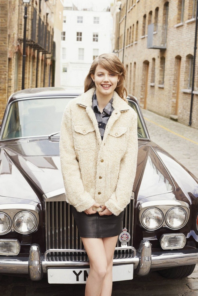 Lindsey-Wixson-Bergdorf-Goodman-Fall-2015-Catalogue05