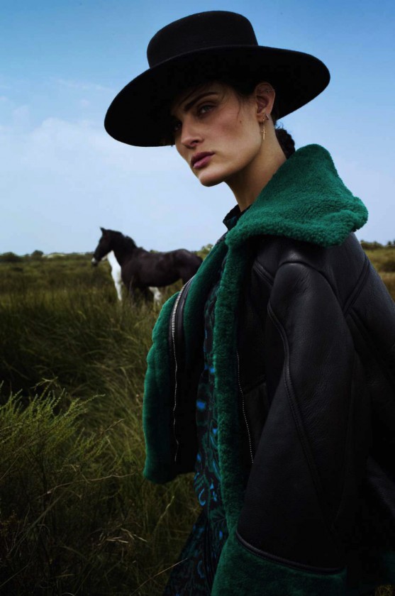 isabeli-fontana-by-cedric-buchet-elle-france-august-2015-02-557x840