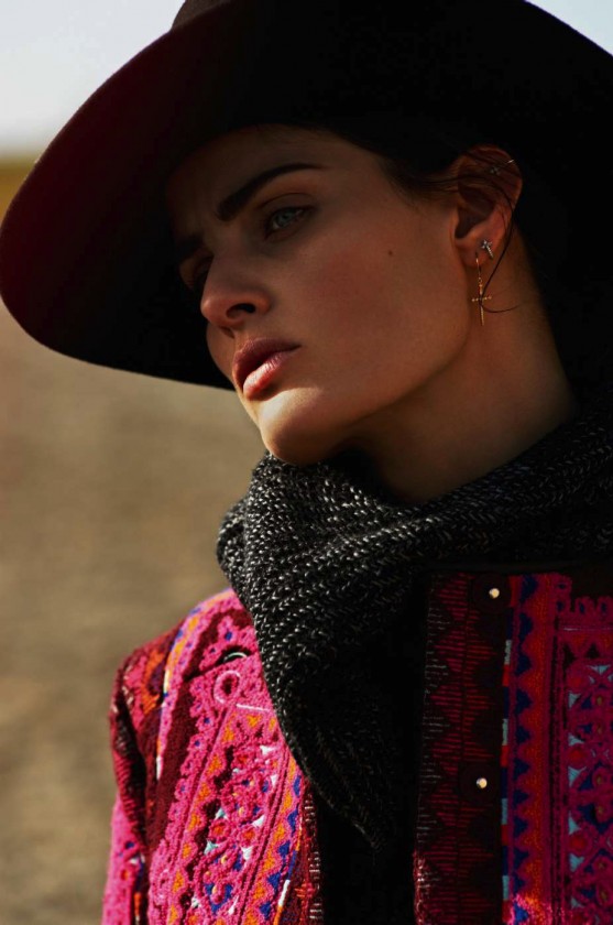 isabeli-fontana-by-cedric-buchet-elle-france-august-2015-04-557x840