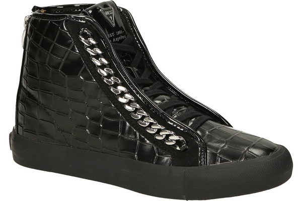 Mass Guess 117900 kn