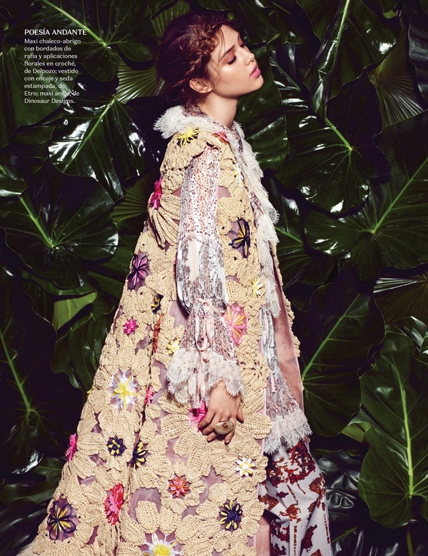 Anais-Pouliot-Vogue-Mexico-April-2016-Editorial03