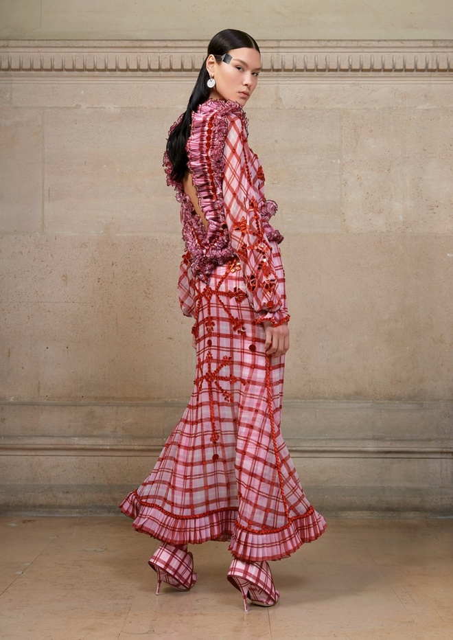 Givenchy Haute Couture Spring 2017 Collection02