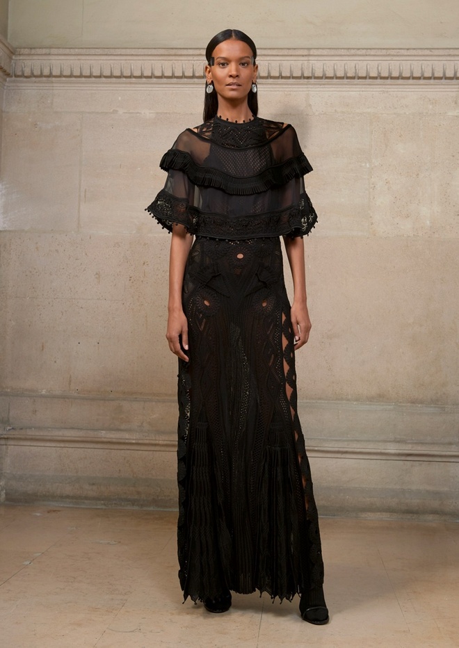 Givenchy Haute Couture Spring 2017 Collection02
