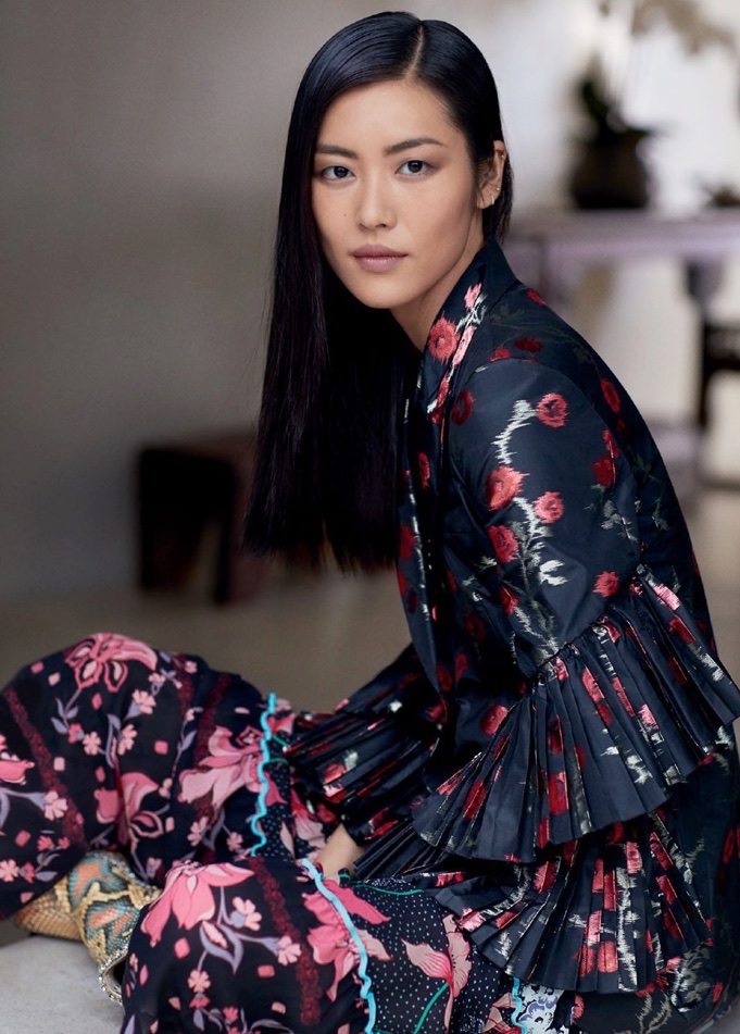 Frida Aasen ELLE Norway September 2017 Cover Editorial08