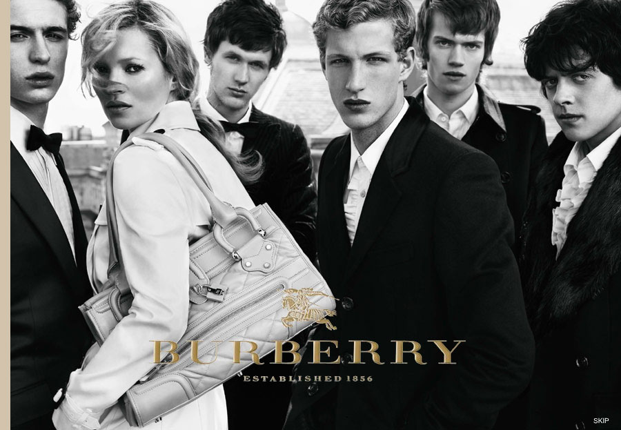 1202441 Burberry aw09 emma watson 3