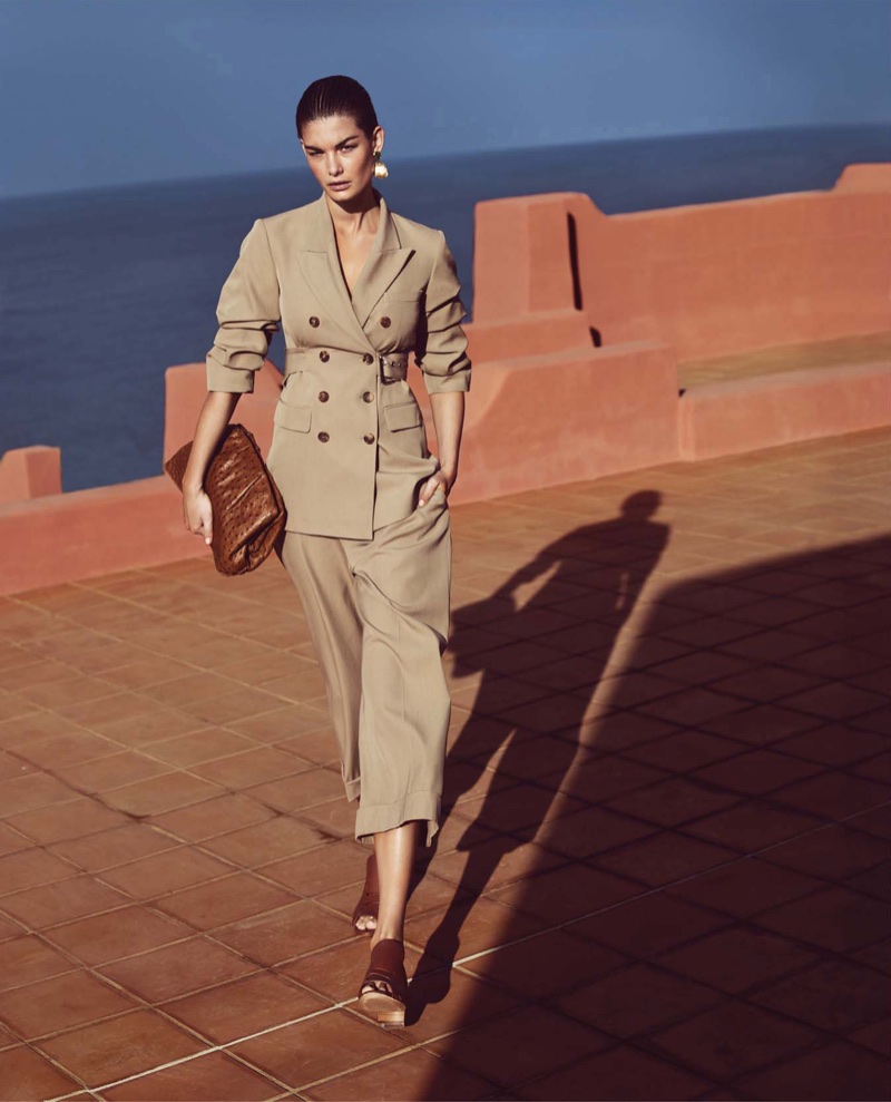 Ophelie Guillermand Pictures01