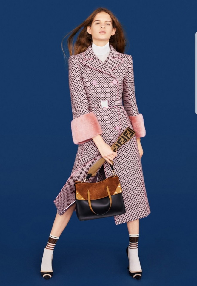 bijele carape chanel