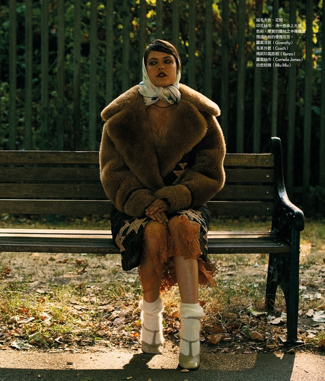 Vogue Taiwan September 2018 Anna Nevala Onin Lorente 3 cr