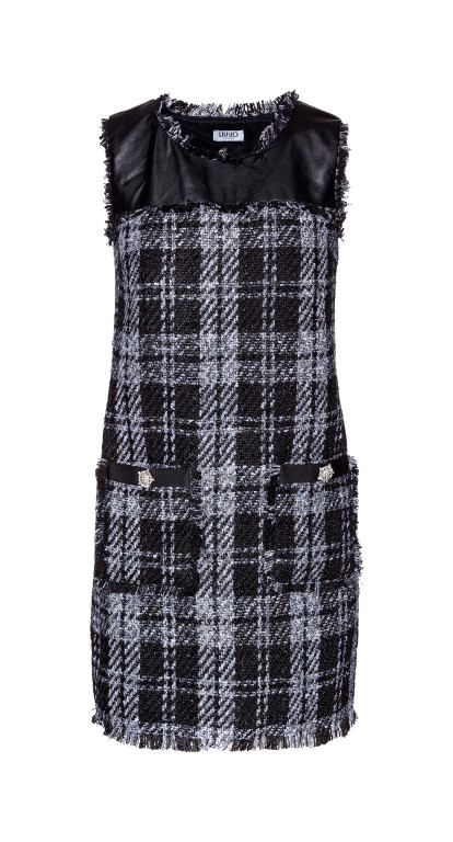 18126 09 06 Liu Jo 01 1330 kn