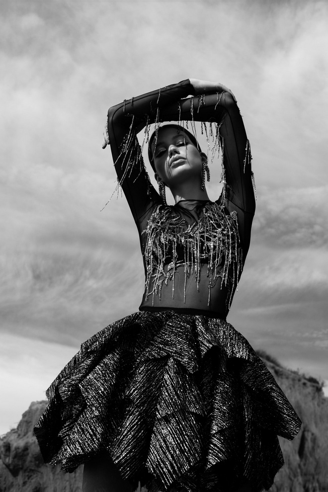 Daniela Rettore ELLE Serbia December 2018 Alexandra Fabiancsics 1