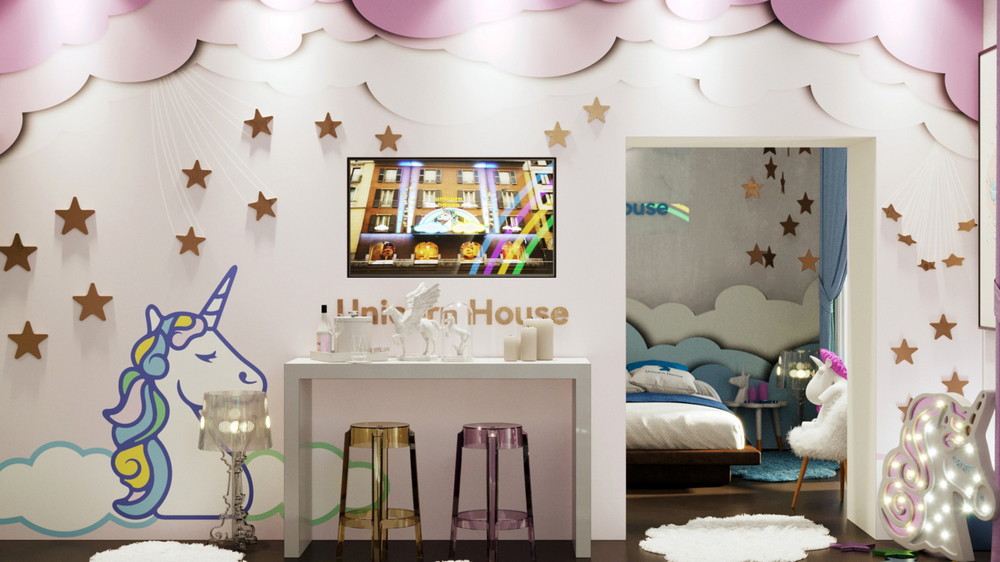 Booking.com Unicorn House 1