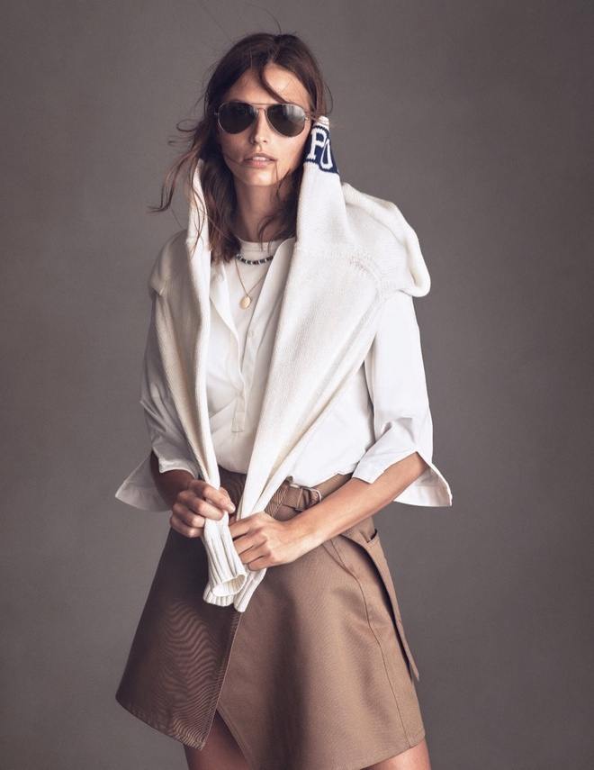 Karlina Caune ELLE Italy Cover Photoshoot06