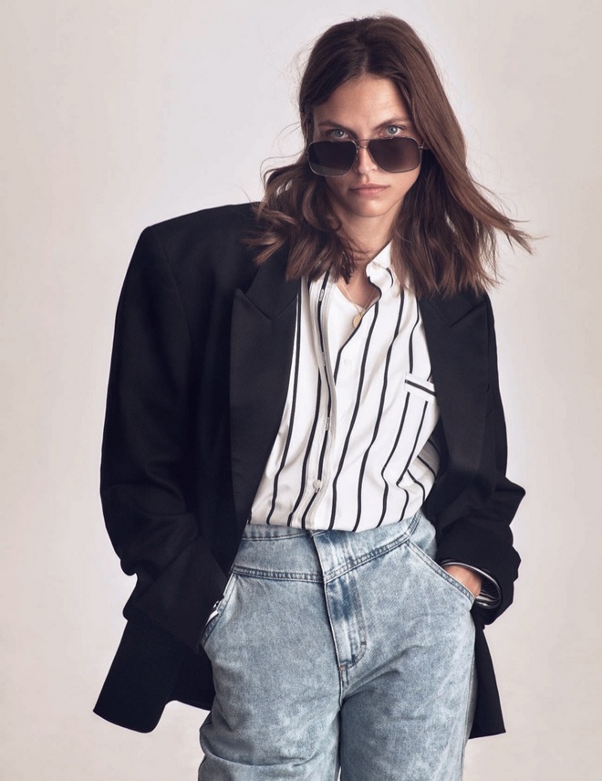 Karlina Caune ELLE Italy Cover Photoshoot06