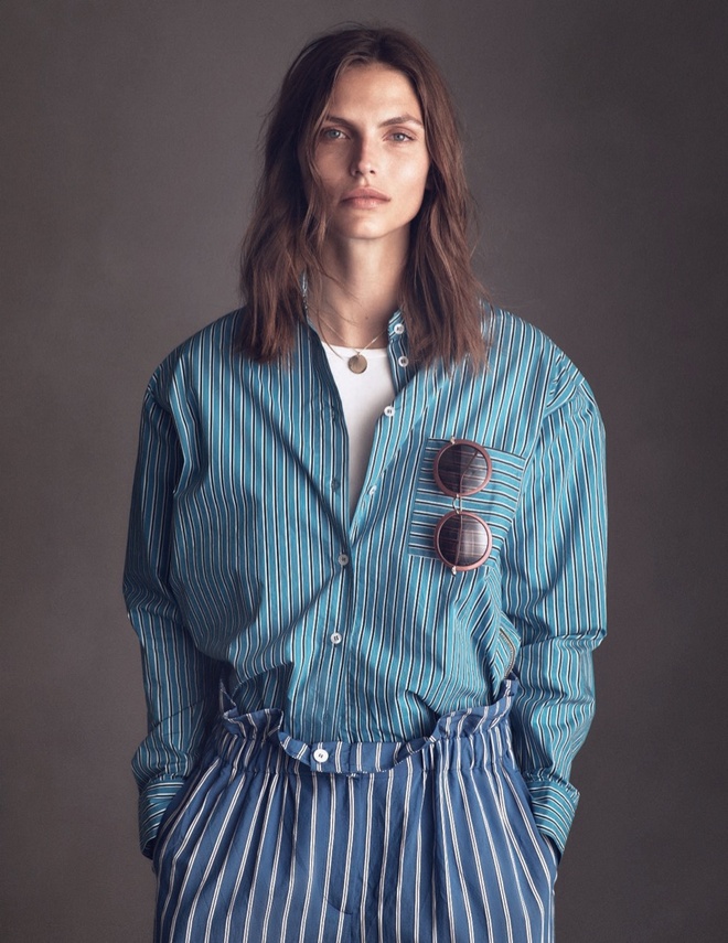 Karlina Caune ELLE Italy Cover Photoshoot06