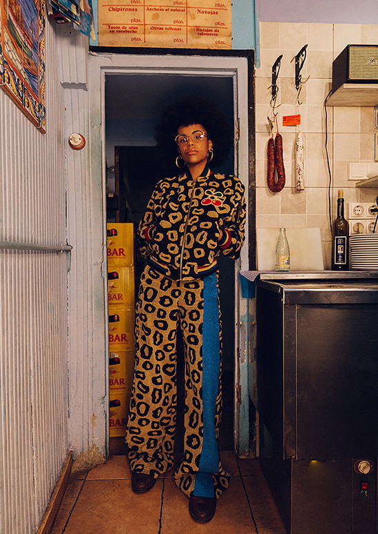39