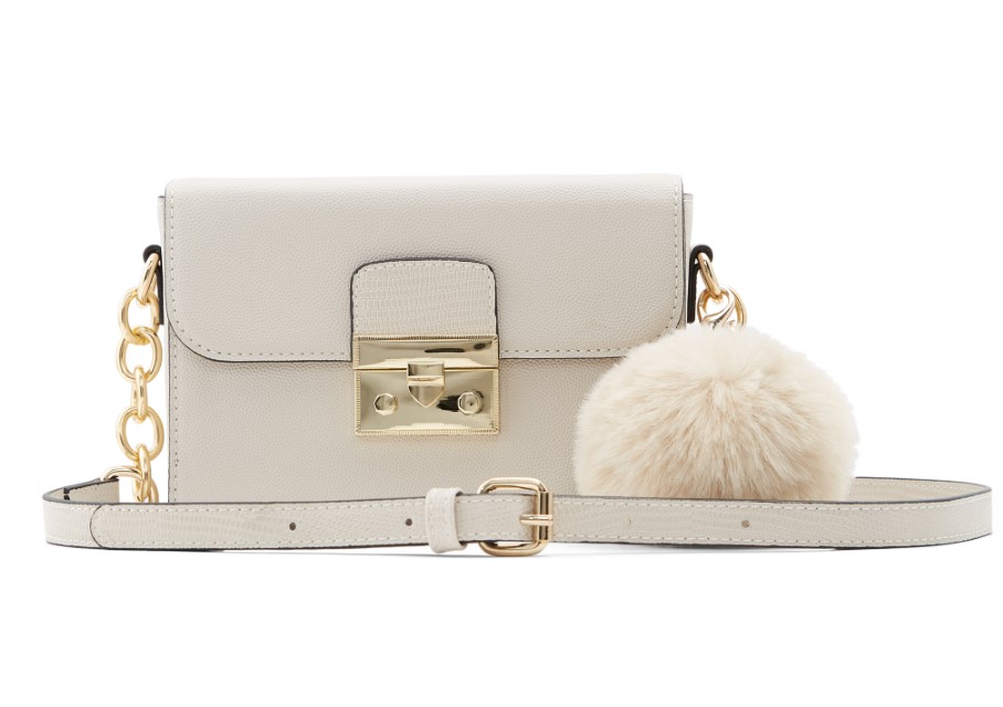 Aldo shaunna prije 430 sada 215 cr